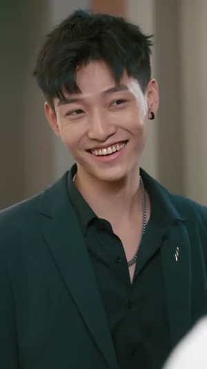 【我的明日头条】80集高清短剧免费畅看全集