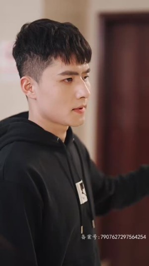 跑腿，竟是隐藏大佬（94集）在哪个app能看