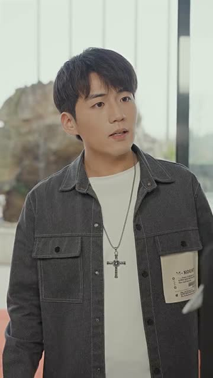 【开局当保安：全能弃少】97集短剧全集免费赏览