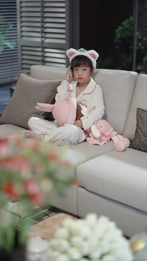 【穿越时空的来电】40集免费短剧在线观看