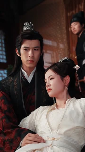 【凤归巢踏尽千里花红】81集短剧全集免费观览