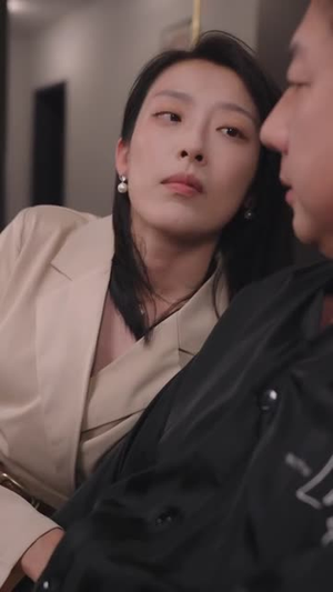 【多多握握她的手】56集免费在线短剧看