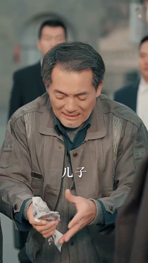 【假少爷被赶回农村带妻儿逆袭】75集短剧免费在线全集观看