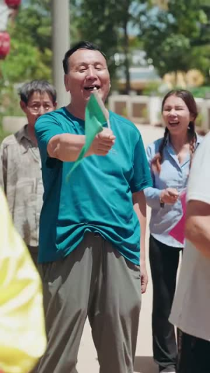 【明月高悬挂神州】61集短剧在线免费观看