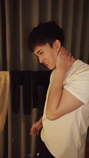 【女秘书的邀请】30集免费短剧在线速看