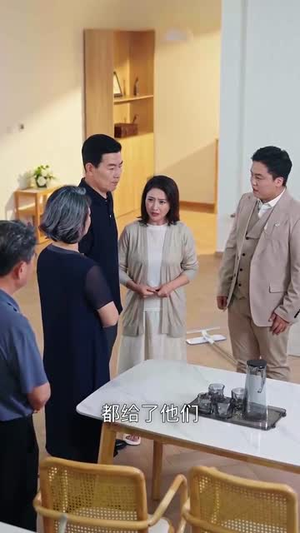 【再回首闪婚老同学竟是首富】65集免费短剧在线播放