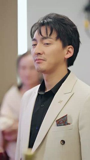 【大明星老婆求我复合】101集短剧免费在线高清观