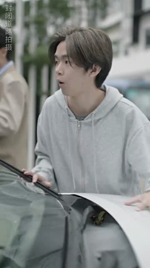 【王爷他又上热搜了】101集短剧在线高清观看