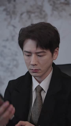 【总裁夫人的反攻手册】94集短剧免费全集速看