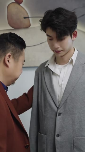 【萌宝助攻，周少宠妻送上门】83集短剧免费高清观看