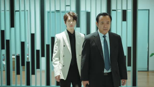 【穿书之重生boss爱上我 初夏&一航】30集短剧在线免费全集乐看