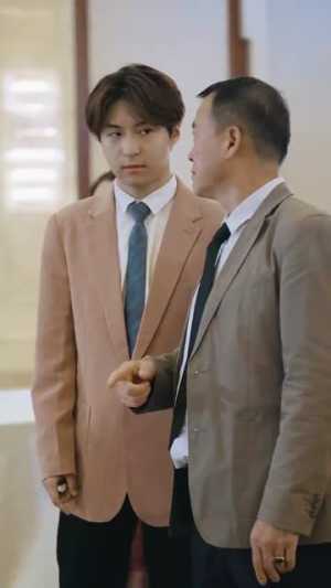 玫瑰盛开时（81集）热门短剧在线看