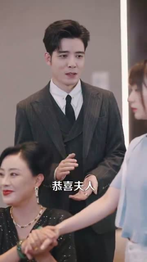 【烛光里的妈妈】95集免费在线看短剧全集