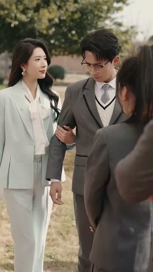 【我离开后高冷姐姐后悔了】83集在线短剧全集免费看