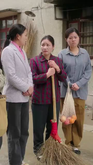 【七零涅槃刺槐与锦年】101集短剧免费全集畅览