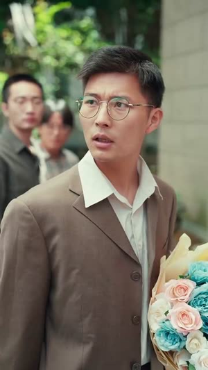 七零新生替身丈夫该你挨打了（66集）古装短剧热播