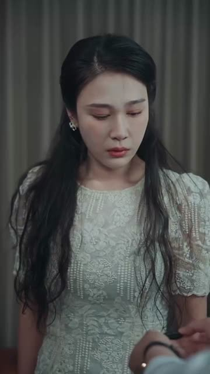 【咬一口甜梨】80集短剧免费观赏全集