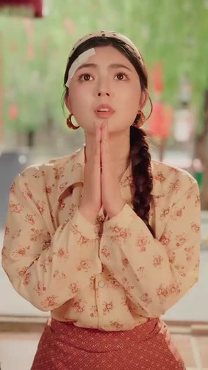 重生九零后被高冷队长霸道宠 (95集) 第一集