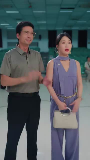 五十岁逆袭广场舞天后 (53集) 每天短剧分享