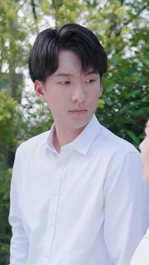 八年婚姻烬一场 (78集) 八年婚姻烬一场 (78集)热门短剧抢先看