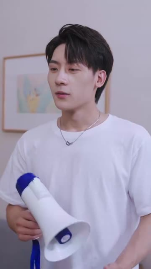 【我靠怨气收集系统成为巨星】82集短剧全集免费看