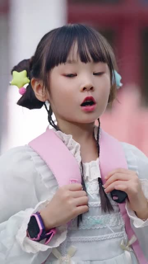 萌宝来袭，爹地让我当团宠（80集）免费看