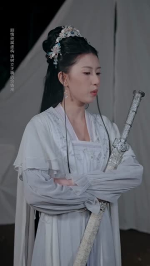 【暮年逆天我带红颜杀穿三界】70集免费短剧全集在线细看