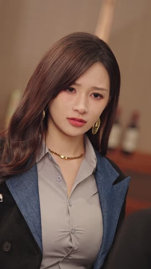 【战神房东：开局女总裁上门求合租】78集短剧全集在线速看